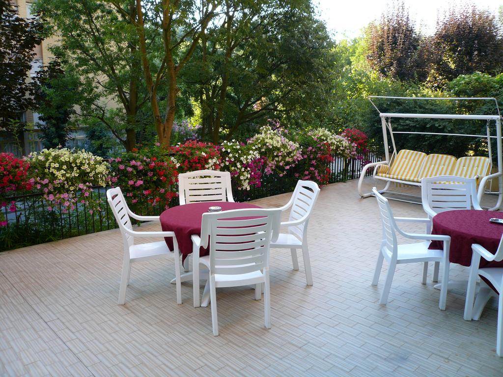 Albergo Ariston Tabiano Terme Exterior foto