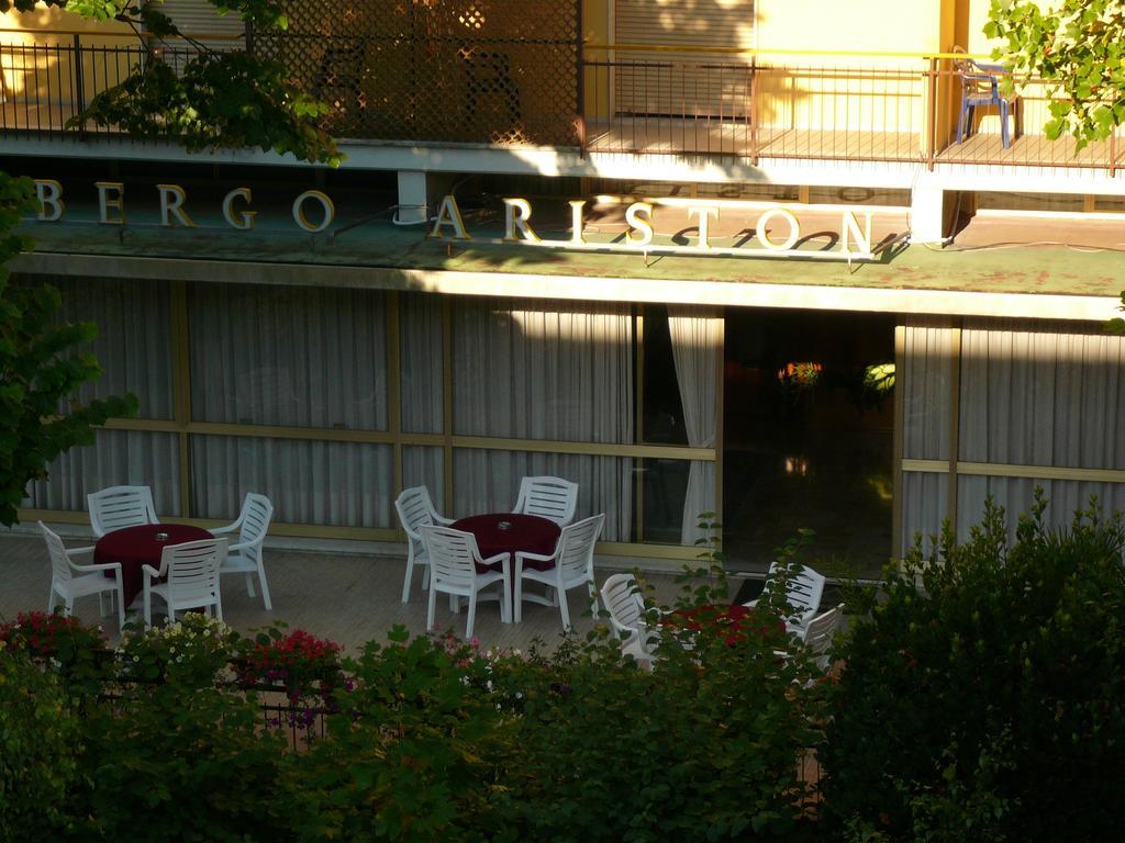 Albergo Ariston Tabiano Terme Exterior foto