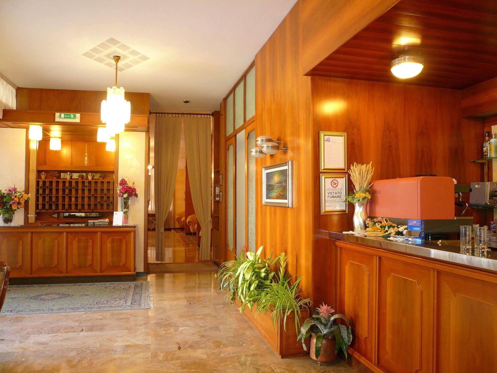 Albergo Ariston Tabiano Terme Exterior foto