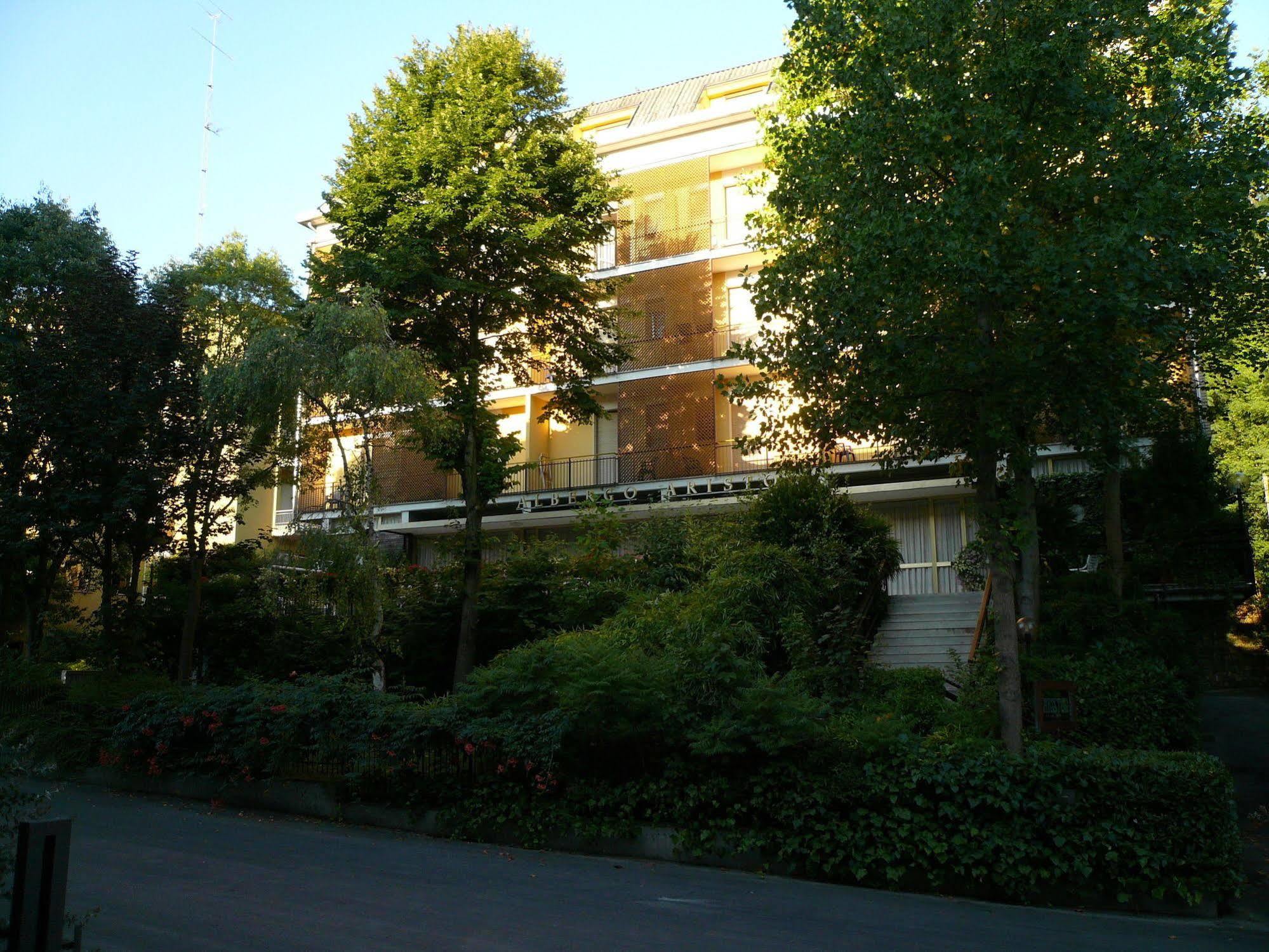 Albergo Ariston Tabiano Terme Exterior foto