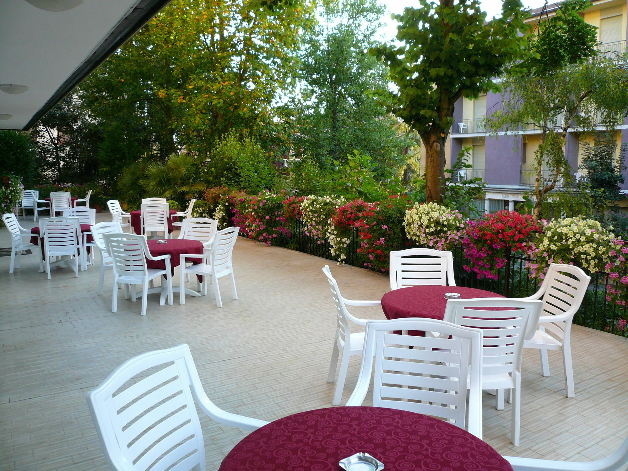 Albergo Ariston Tabiano Terme Exterior foto